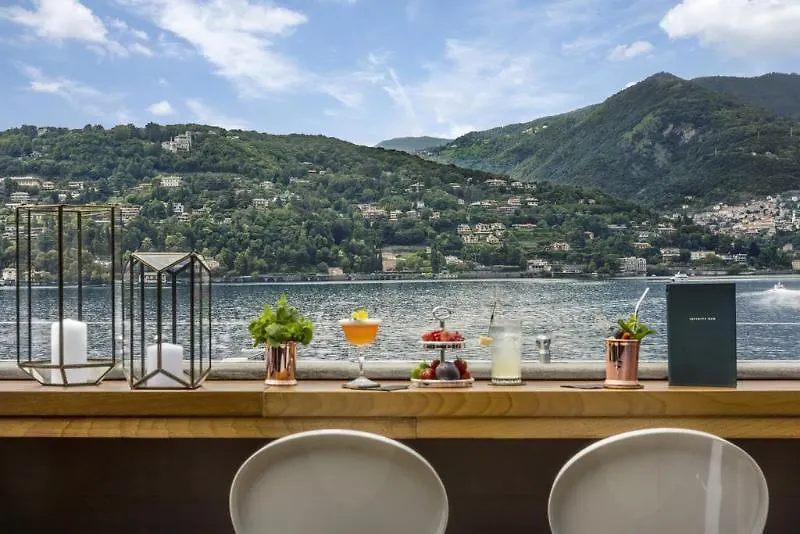 Vista Palazzo Lago Di Como